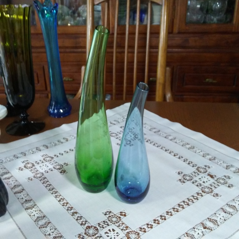 Two Vases Green and Blue